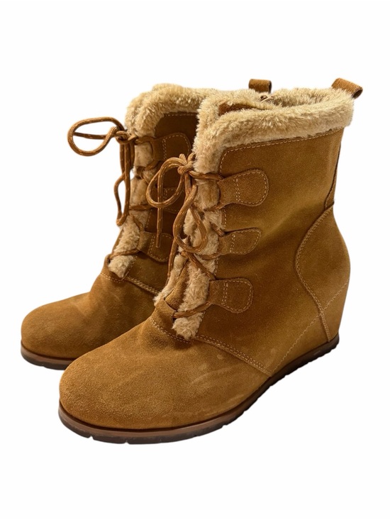 BareTraps Shoes - Baretraps "Bonnie" Tan Suede Faux-Fur Wedge Boots Size 7.5